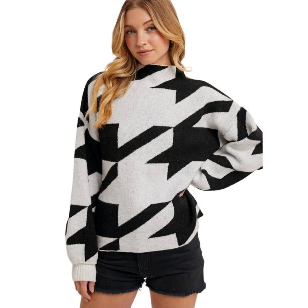 BLUIVY - HOUNDSTOOTH MOCK NECK LOOSE FIT KNIT SWEATER IN BLACK AND WHITE